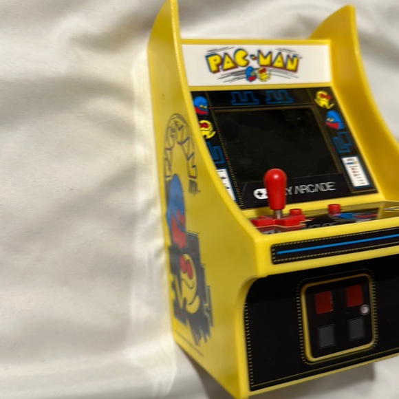 PAC man mini arcade machine (2018) - Picture 1 of 3